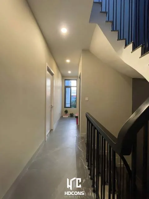 Hoàn thiện bên trong nhà