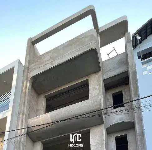 Chi tiết thi công trát vữa mặt tiền nhà với các gờ chỉ và gờ móc nước theo đúng thiết kế và kỹ thuật