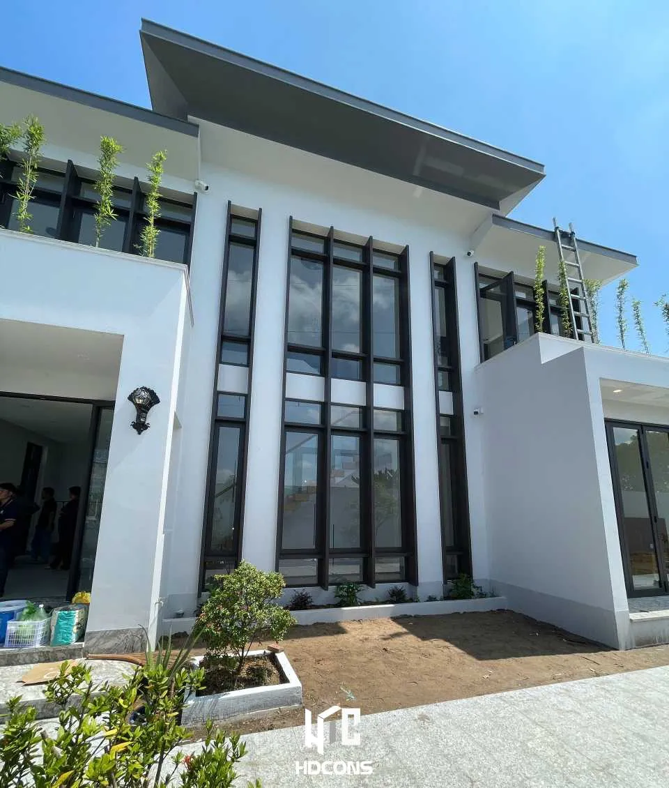 Hoàn thiện nhôm kính mặt đứng biệt thự